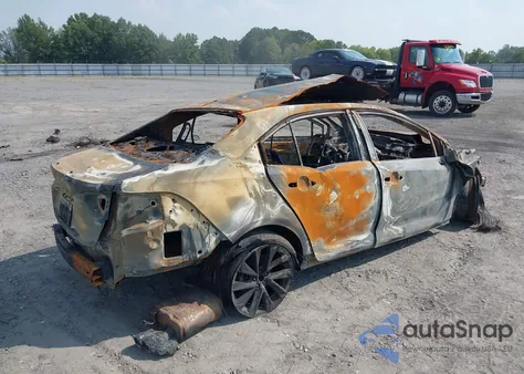 2024 Toyota Corolla Se from USA, damaged, VIN 5YFS4MCE2RP204586